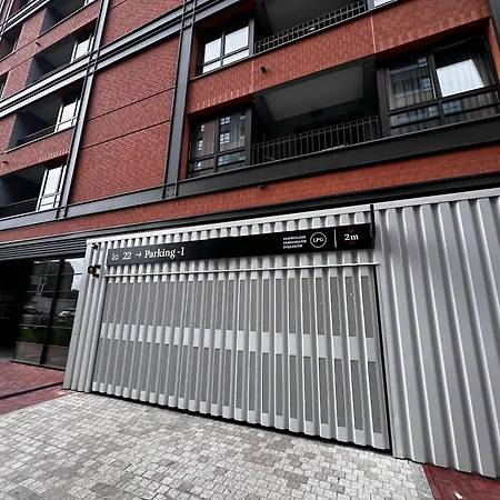 111 Garden Shipyard Near Oldtown